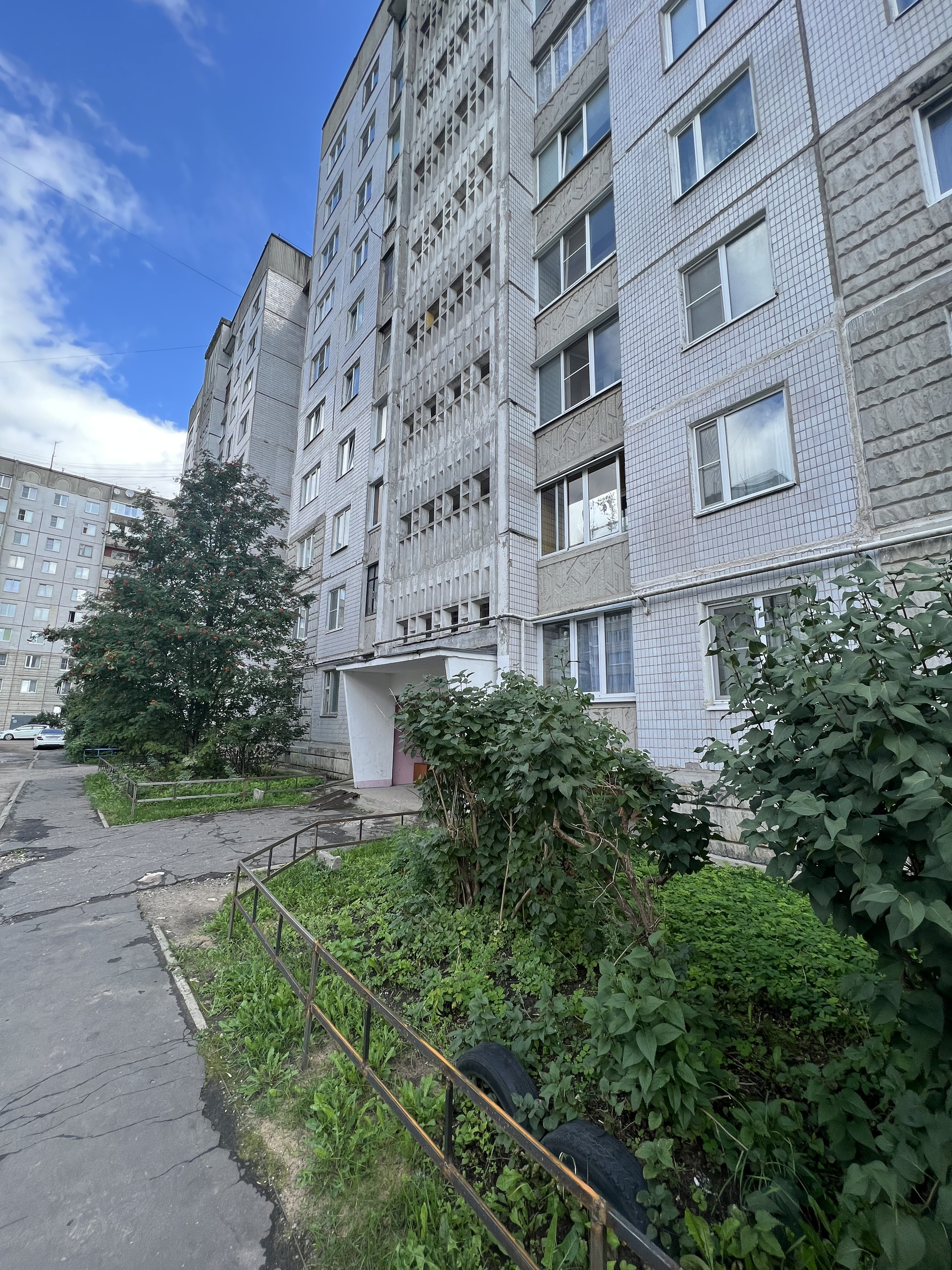 Купить 1-комнатную квартиру, 37.5 м² по адресу Тверь, Хрустальная улица, 43,  7 этаж за 3 390 000 руб. в Домклик — поиск, проверка, безопасная сделка с  жильем в офисе Сбербанка.