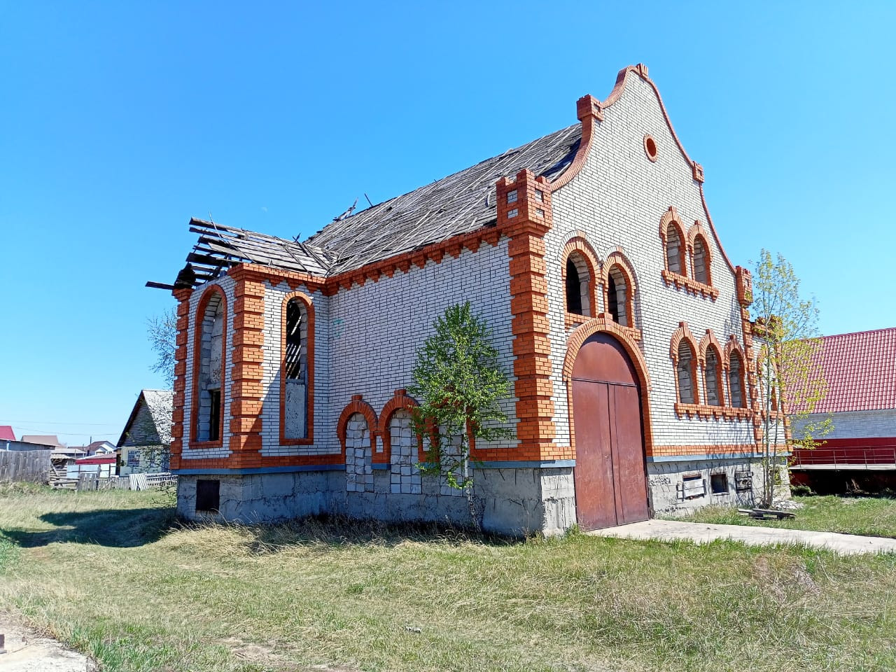 Купить дом, 371 м² по адресу Алтайский край, село Павловск, Луговая улица,  19 за 2 900 000 руб. в Домклик — поиск, проверка, безопасная сделка с  жильем в офисе Сбербанка.