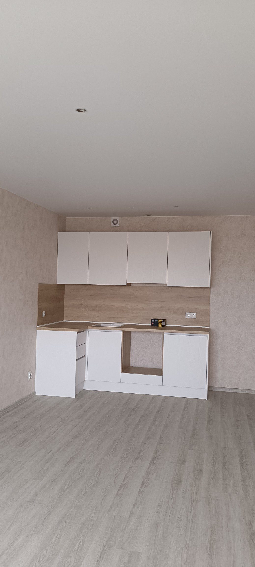 Купить 2-комнатную квартиру, 41 м² по адресу Ленинградская область ...