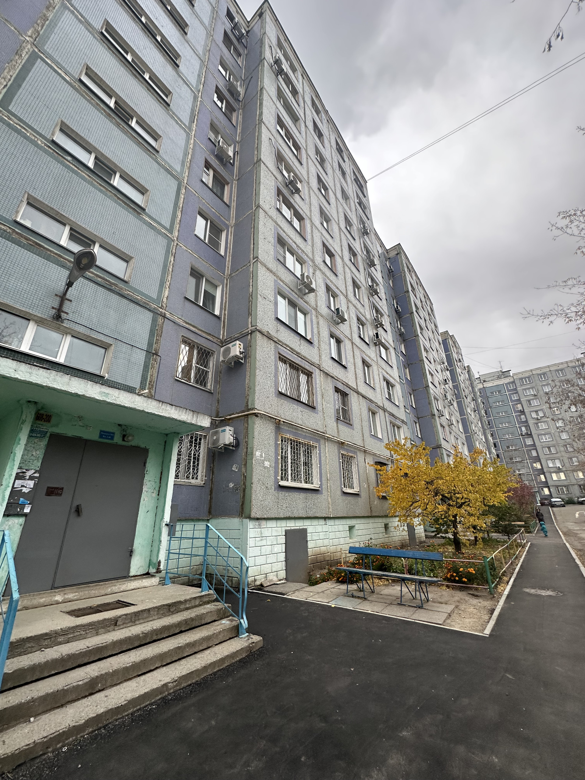 Купить 2-комнатную квартиру, 47 м² по адресу Хабаровский район, село  Краснореченское, Центральная улица, 14, 2 этаж за 4 700 000 руб. в Домклик  — поиск, проверка, безопасная сделка с жильем в офисе Сбербанка.