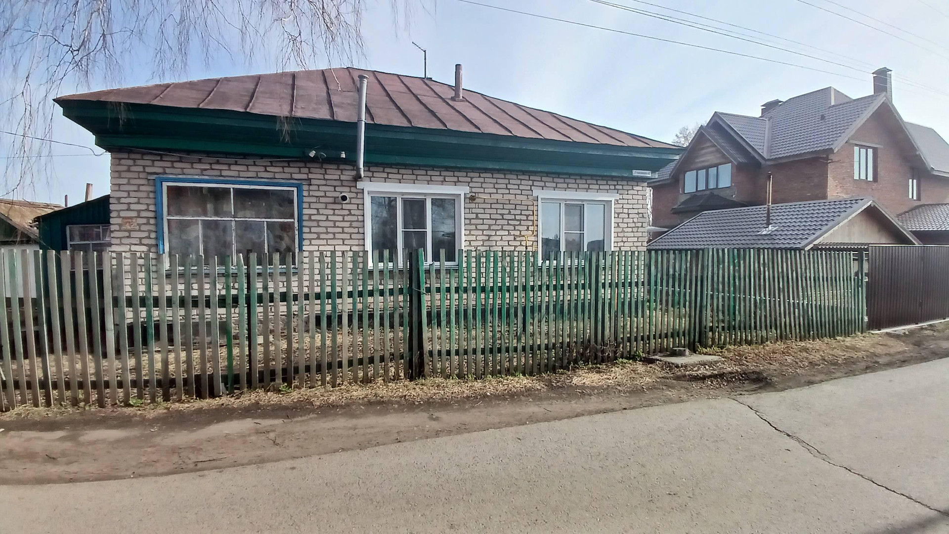 Купить дом, 49.1 м² по адресу Алтайский край, Смоленский район, село  Смоленское, Гражданский переулок за 3 900 000 руб. в Домклик — поиск,  проверка, безопасная сделка с жильем в офисе Сбербанка.