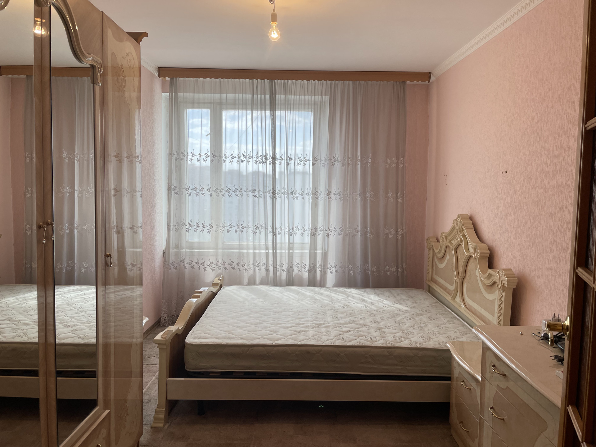 Квартира на чикина. Квартира на чикина. Квартира на чикина. 3. Квартира на чикина.