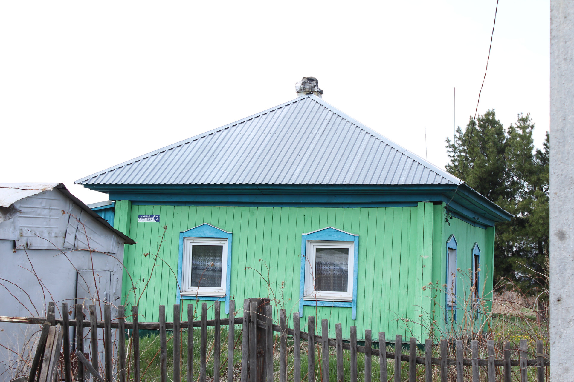 Топки деревня. Село топки. Топки Кемеровская область. Топки село Романовское. Медведь в селе топки Кемеровская область.