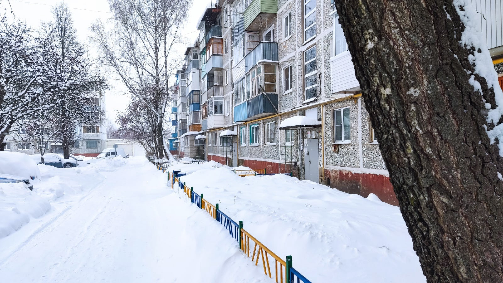 Киреевск микрорайон брусяновский набережная. Сдаю киреевск. Микрорайон брусяновский в киреевске. Киреевск заречная. Чехова 15 киреевск.