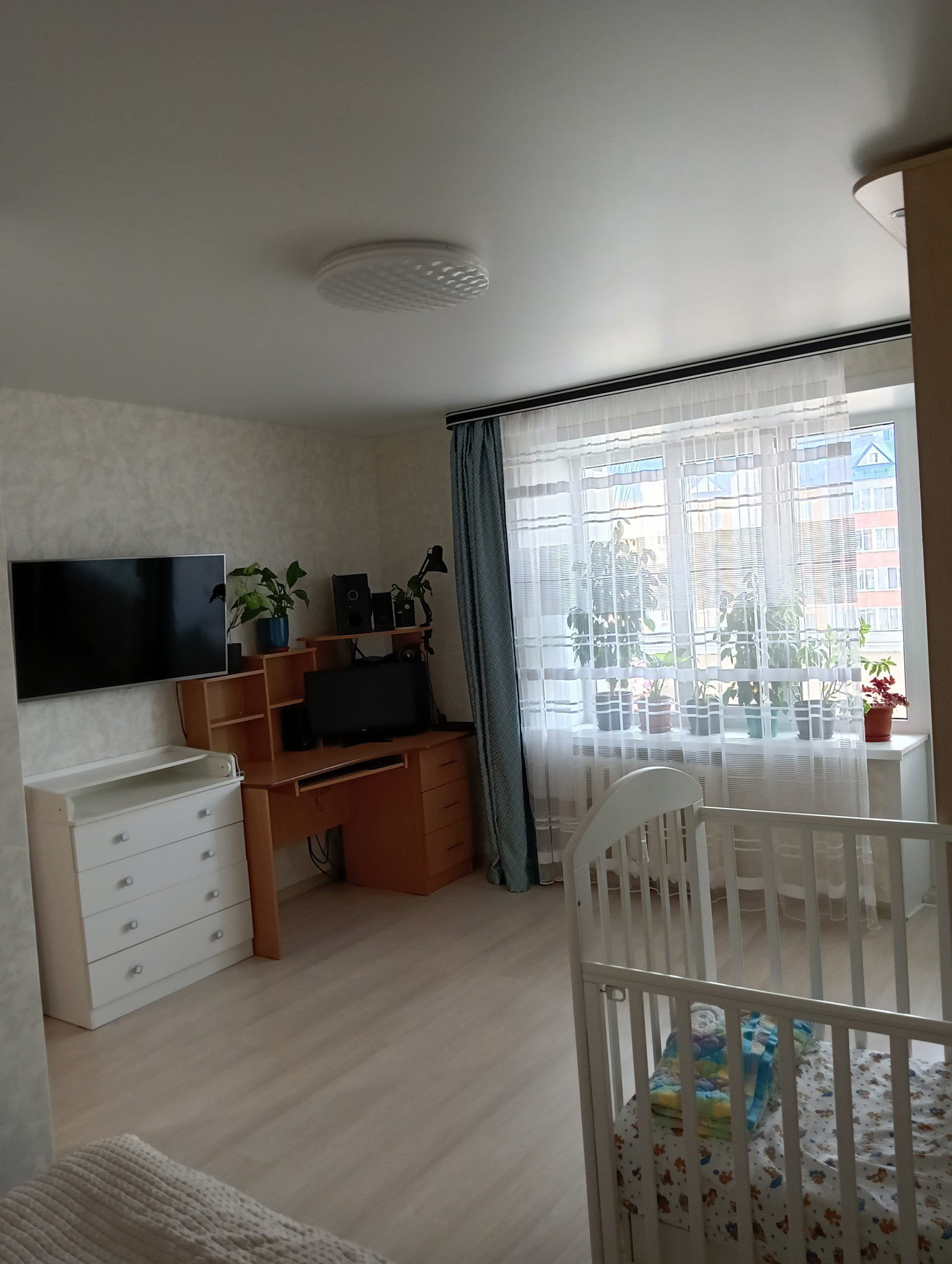 Купить 1-комнатную квартиру, 32.8 м² по адресу Брянская область, Клинцы,  улица Мира, 111, 4 этаж за 2 100 000 руб. в Домклик — поиск, проверка,  безопасная сделка с жильем в офисе Сбербанка.