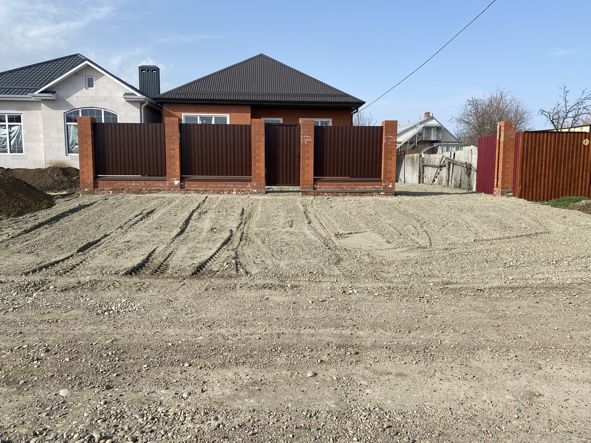 Каркасный дом в Усть-Лабинск гараж