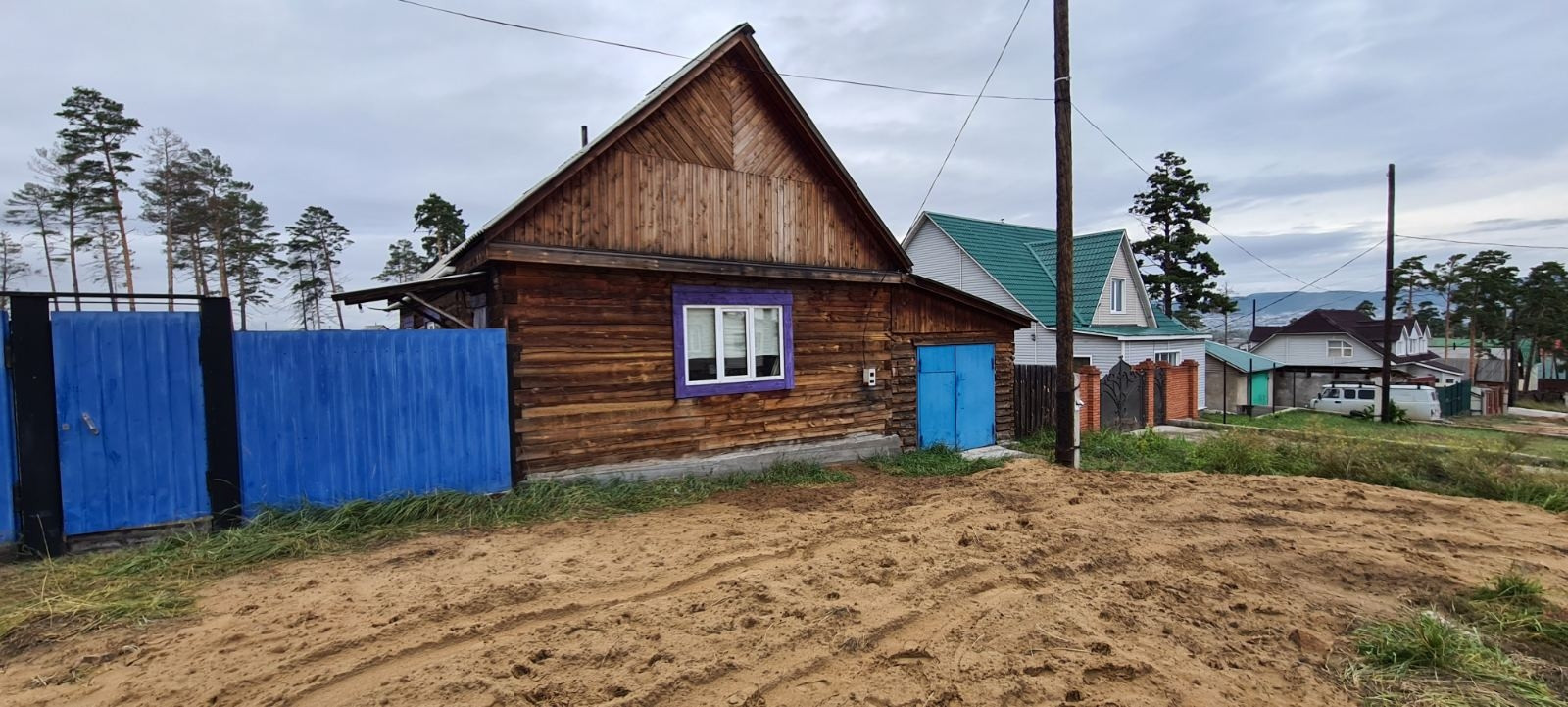 Нижний саянтуй. Село Нижний Саянтуй. Саянтуй дом Шагдаровой. Нижний Саянтуй фото школа.