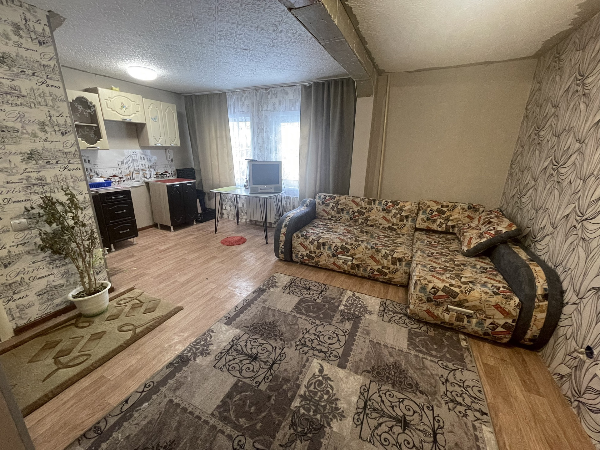 Купить 1-комнатную квартиру, 25.9 м² по адресу Красноярский край, Шарыпово,  микрорайон Берлин, 4, 1 этаж за 700 000 руб. в Домклик — поиск, проверка,  безопасная сделка с жильем в офисе Сбербанка.