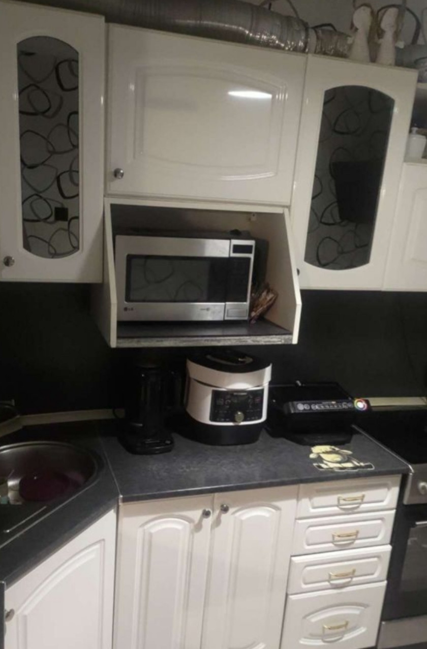 Снять 3-комнатную квартиру, 60 м² по адресу Красноярск, микрорайон ...