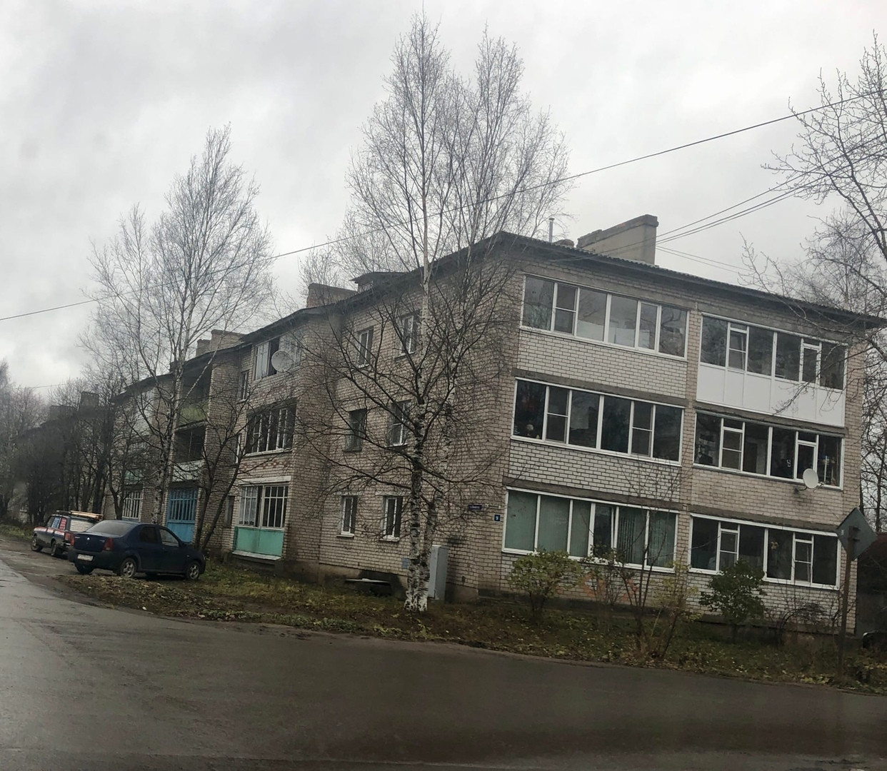 Купить 2-комнатную квартиру, 46 м² по адресу Вологодская область, город  Грязовец, улица Волкова, 21/9, 1 этаж за 1 400 000 руб. в Домклик — поиск,  проверка, безопасная сделка с жильем в офисе Сбербанка.