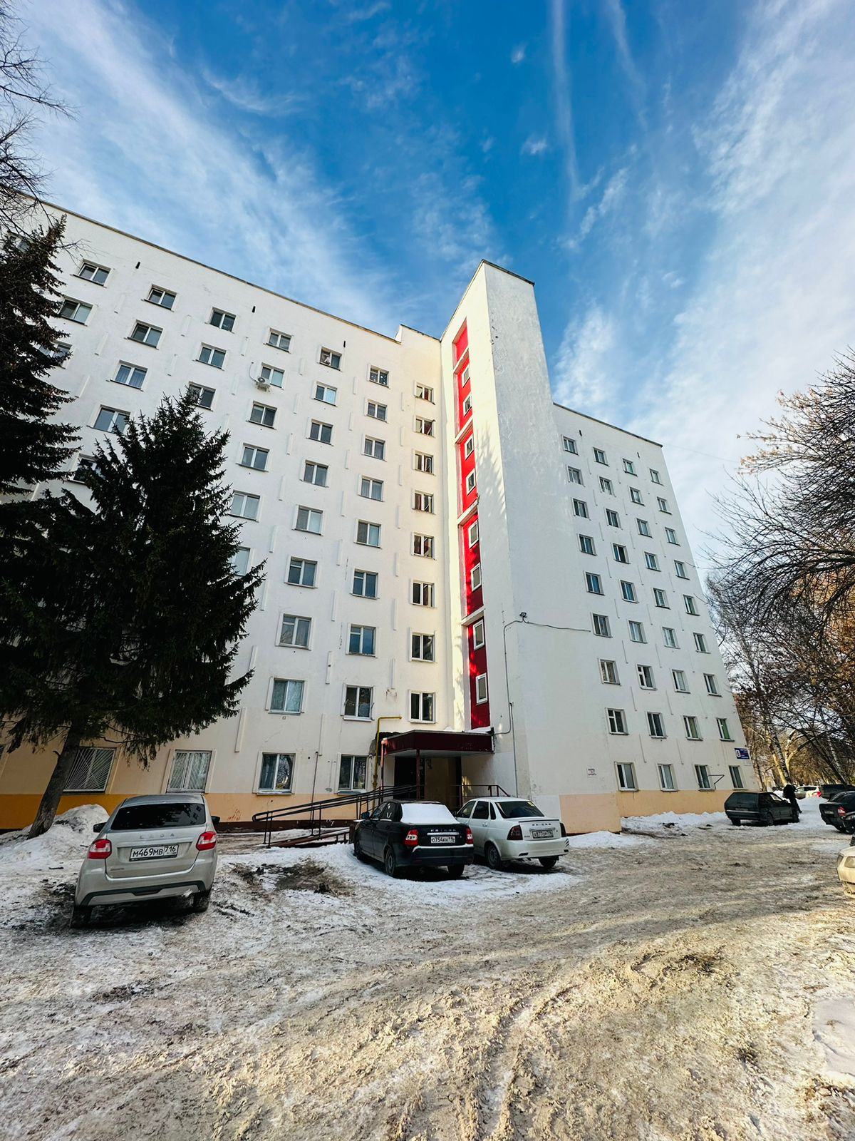 Купить 1-комнатную квартиру, 21.9 м² по адресу Республика Татарстан,  Нижнекамск, проспект Строителей, 6, 2 этаж за 1 490 000 руб. в Домклик —  поиск, проверка, безопасная сделка с жильем в офисе Сбербанка.