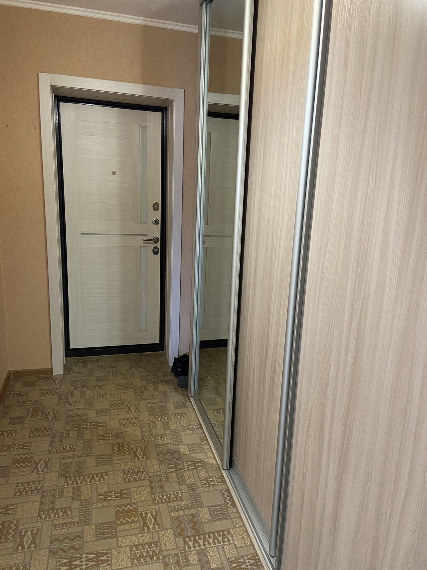 Снять 2-комнатную квартиру, 54 м² по адресу Сахалинская область, Южно ...