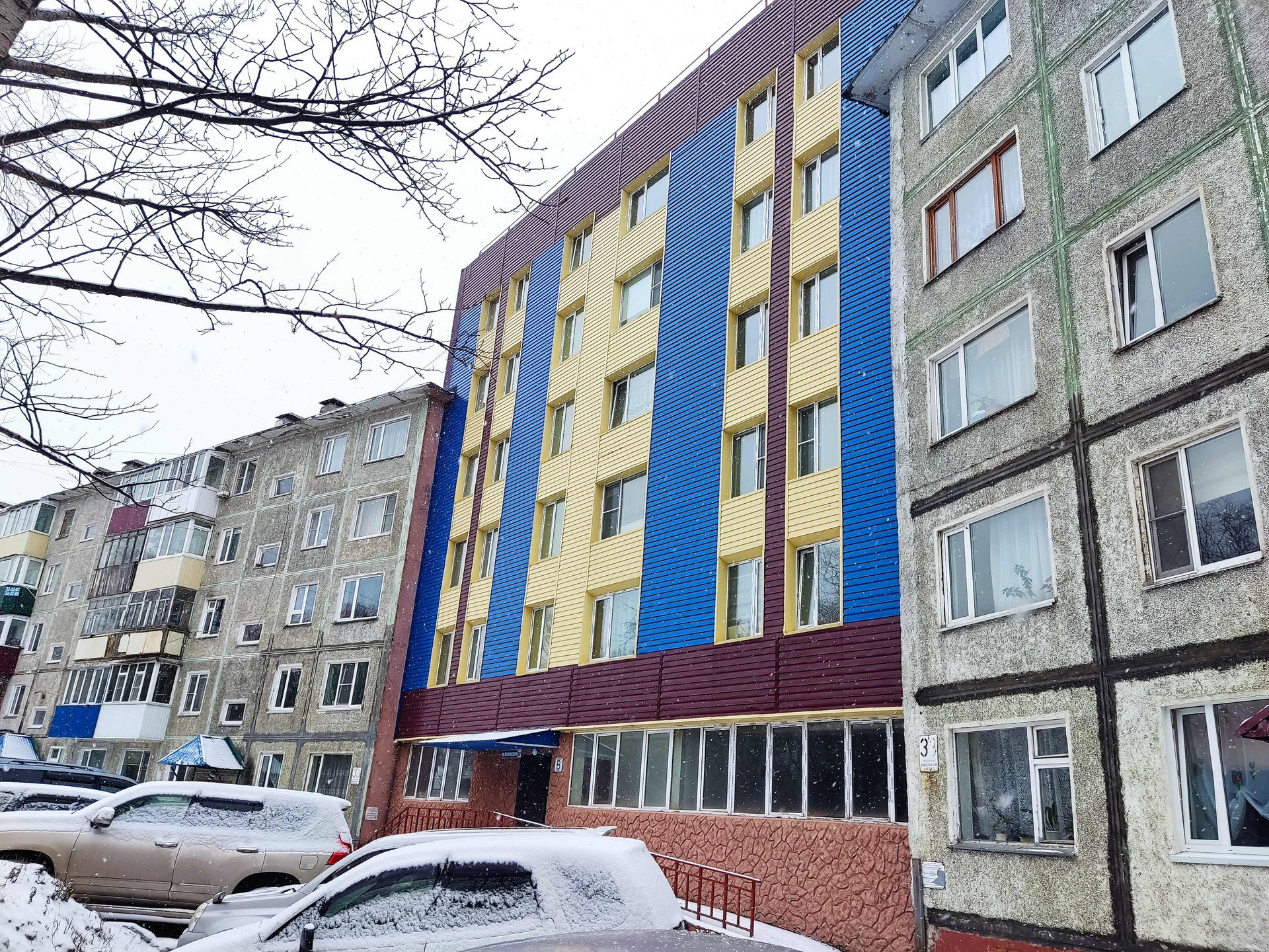 Купить 3-комнатную квартиру, 111.5 м² по адресу Камчатский край,  Петропавловск-Камчатский, проспект Циолковского, 33/1, 1 этаж за 8 600 000  руб. в Домклик — поиск, проверка, безопасная сделка с жильем в офисе  Сбербанка.