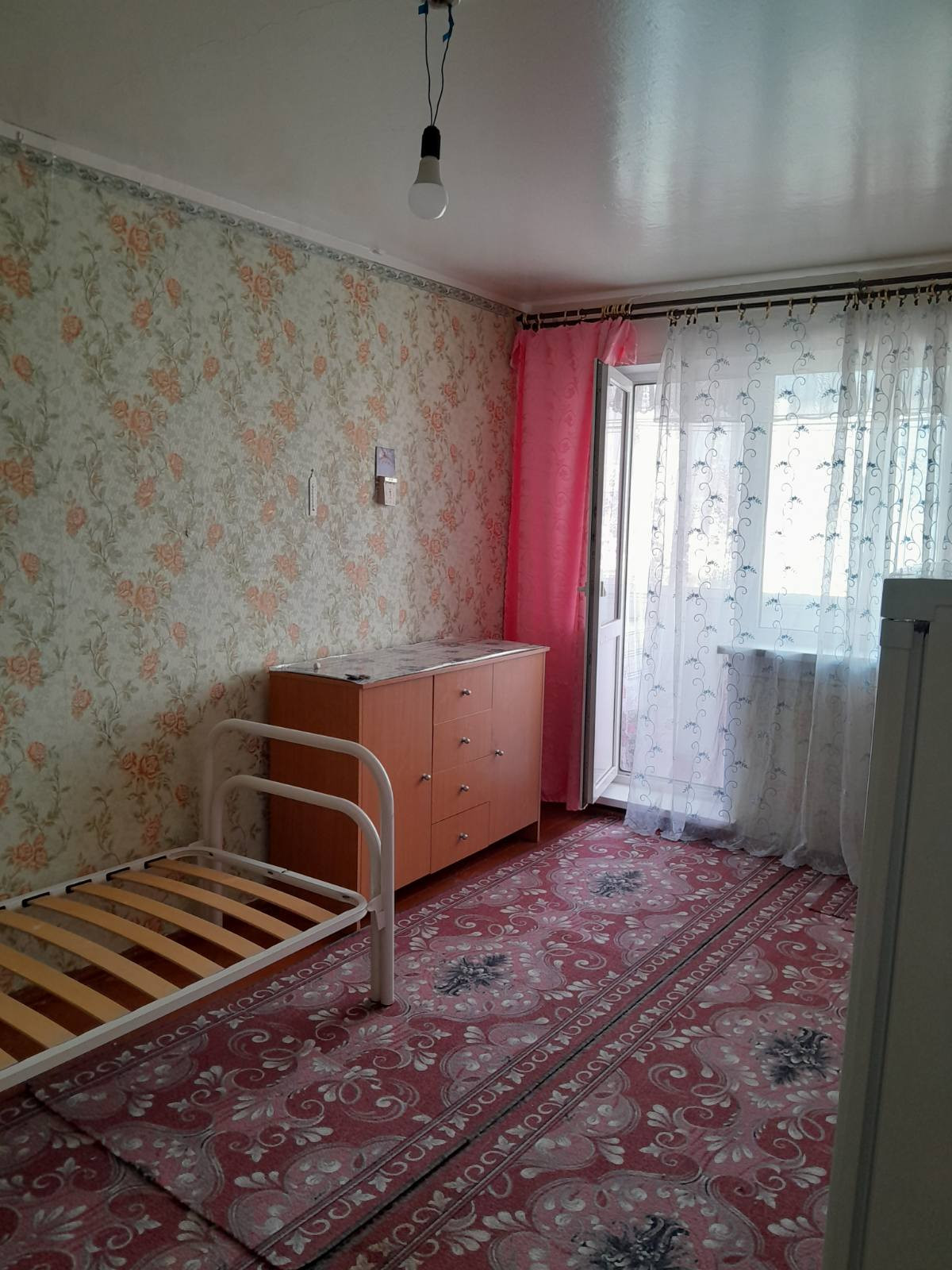 Каравелла Тобольск улица Знаменского.